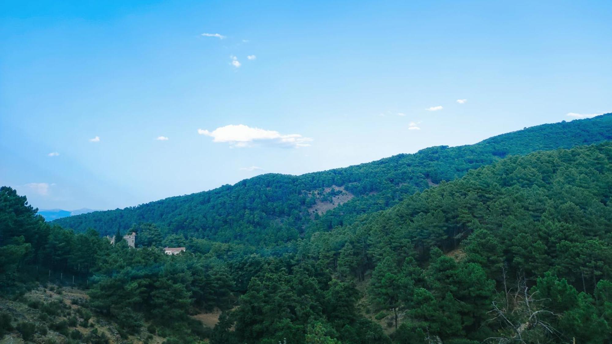 Ruralrut-El Tiemblo Wifi, Cabina De Hidromasaje, Aire Acondicionado Y A Pocos Metros De Zonas De Bano Naturales Εξωτερικό φωτογραφία
